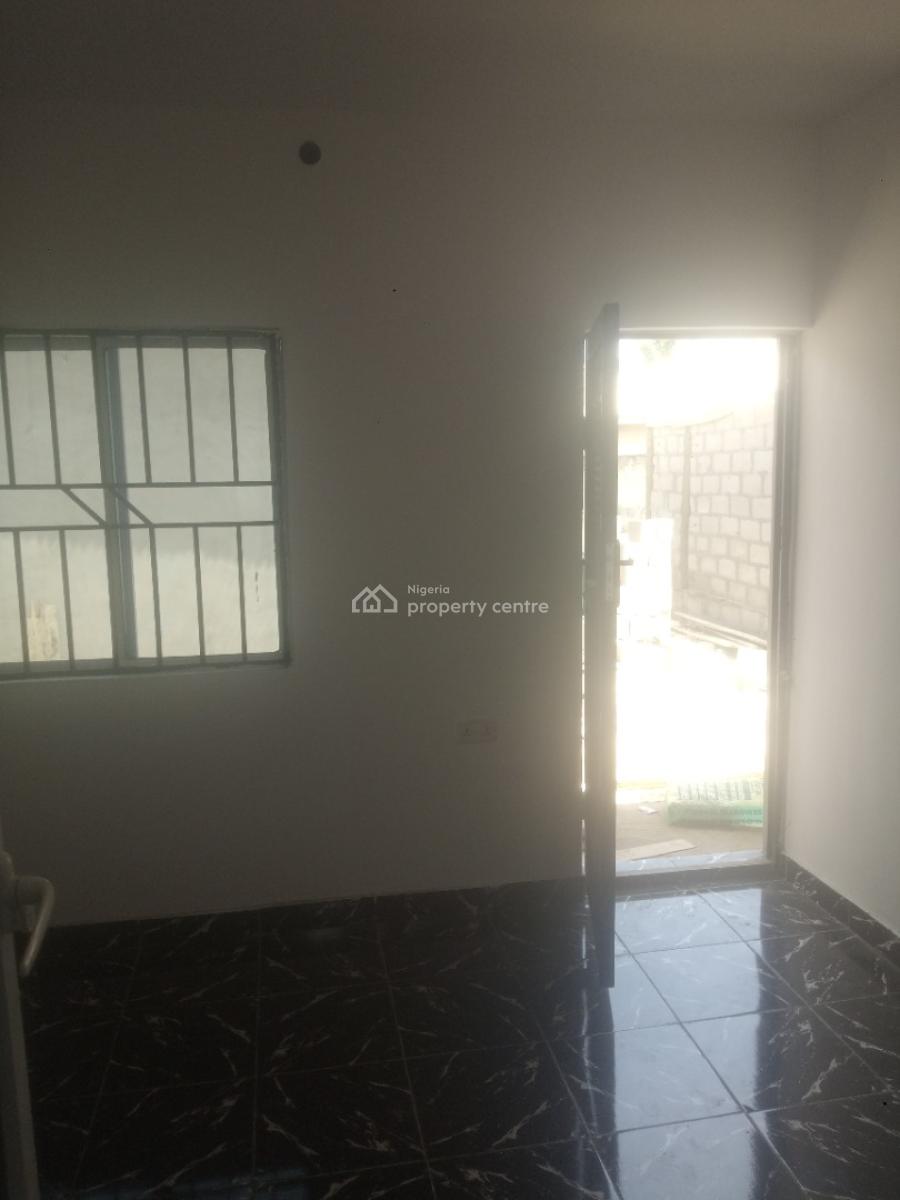 Brand New Standard Self Contain, Paradise Estate, Lakowe, Ibeju Lekki, Lagos, Self Contain (single Rooms) for Rent