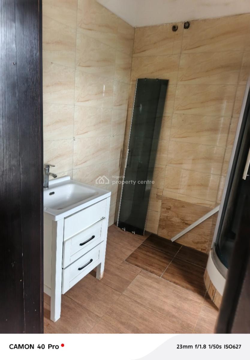 Specious 3bed Room Apartment with a Bq, Lekki Phase 1 Lekki Right, Lekki, Lagos, Flat / Apartment for Rent