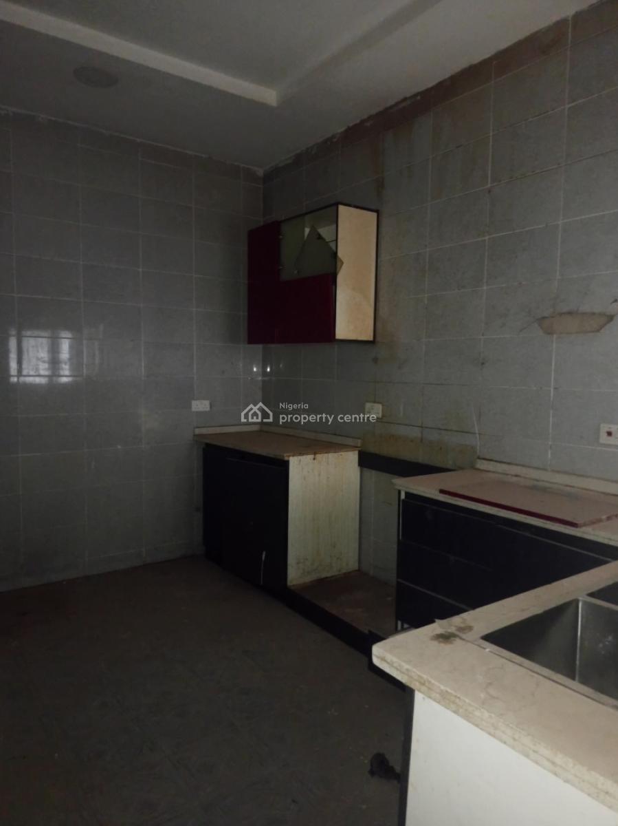 Massive 4 Bedroom Terrace Duplex with Bq, Apo Legislative Quarters Zone E, Apo, Abuja, Terraced Duplex for Rent