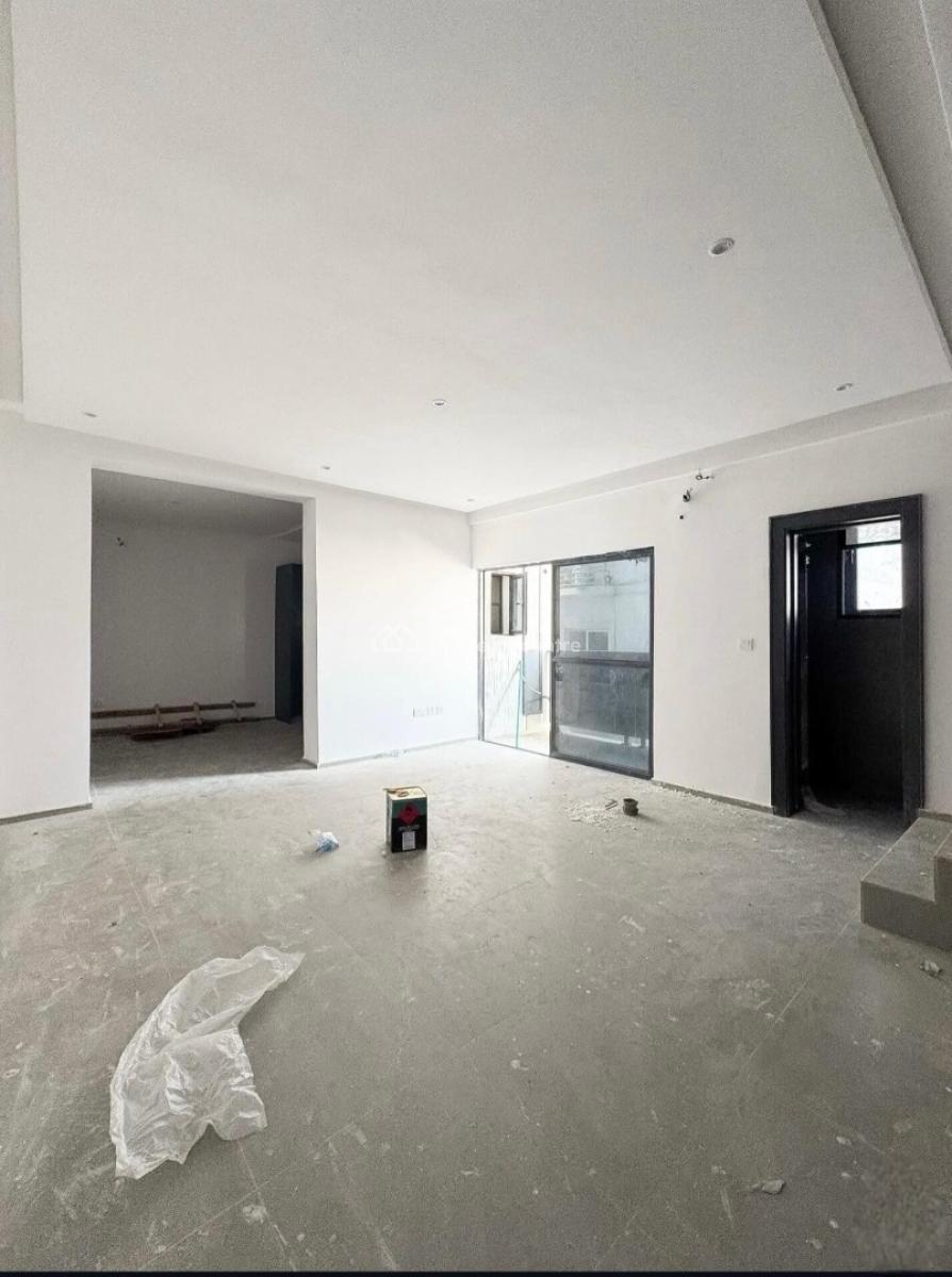 Serviced 2 Bedroom Apartment Selling, Llasan Lekki, Lekki, Lagos, Block of Flats for Sale