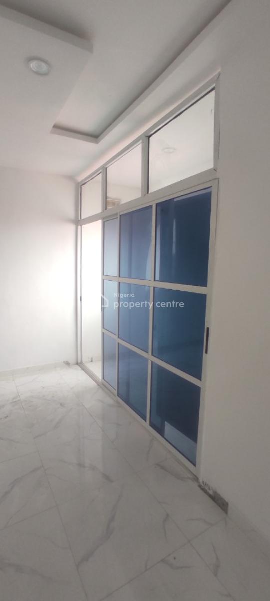 20 Sqm Shop/ Office Space First Floor Facing Road, Along Badore Road, Badore, Ajah, Lagos, Office Space for Rent