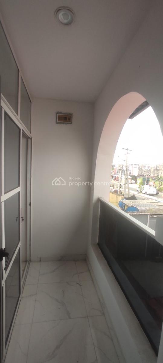20 Sqm Shop/ Office Space First Floor Facing Road, Along Badore Road, Badore, Ajah, Lagos, Office Space for Rent