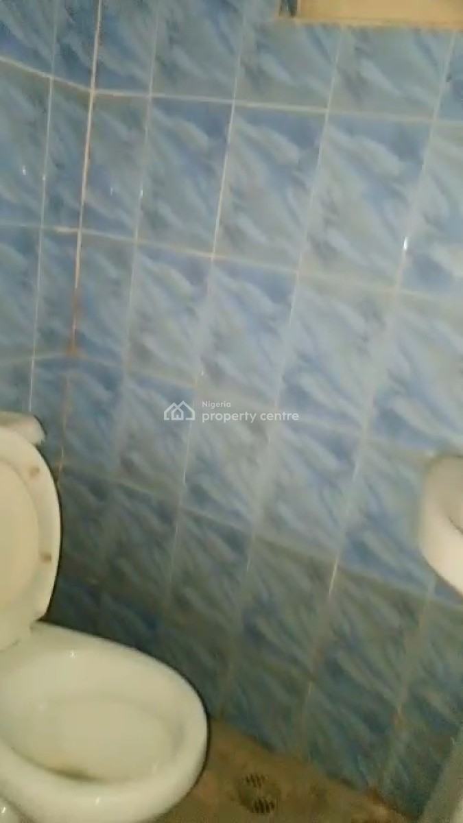 Lovely Massive 3brm Before, Ago Last Bus Stop Area Lagos, Ago Palace, Isolo, Lagos, Flat / Apartment for Rent