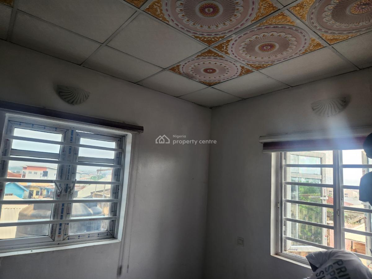 Mixed-use Strategic 6 Flats Near The Road, Adetokun Area Near Ologuneru Road Ibadan, Ologuneru, Ibadan, Oyo, House for Sale