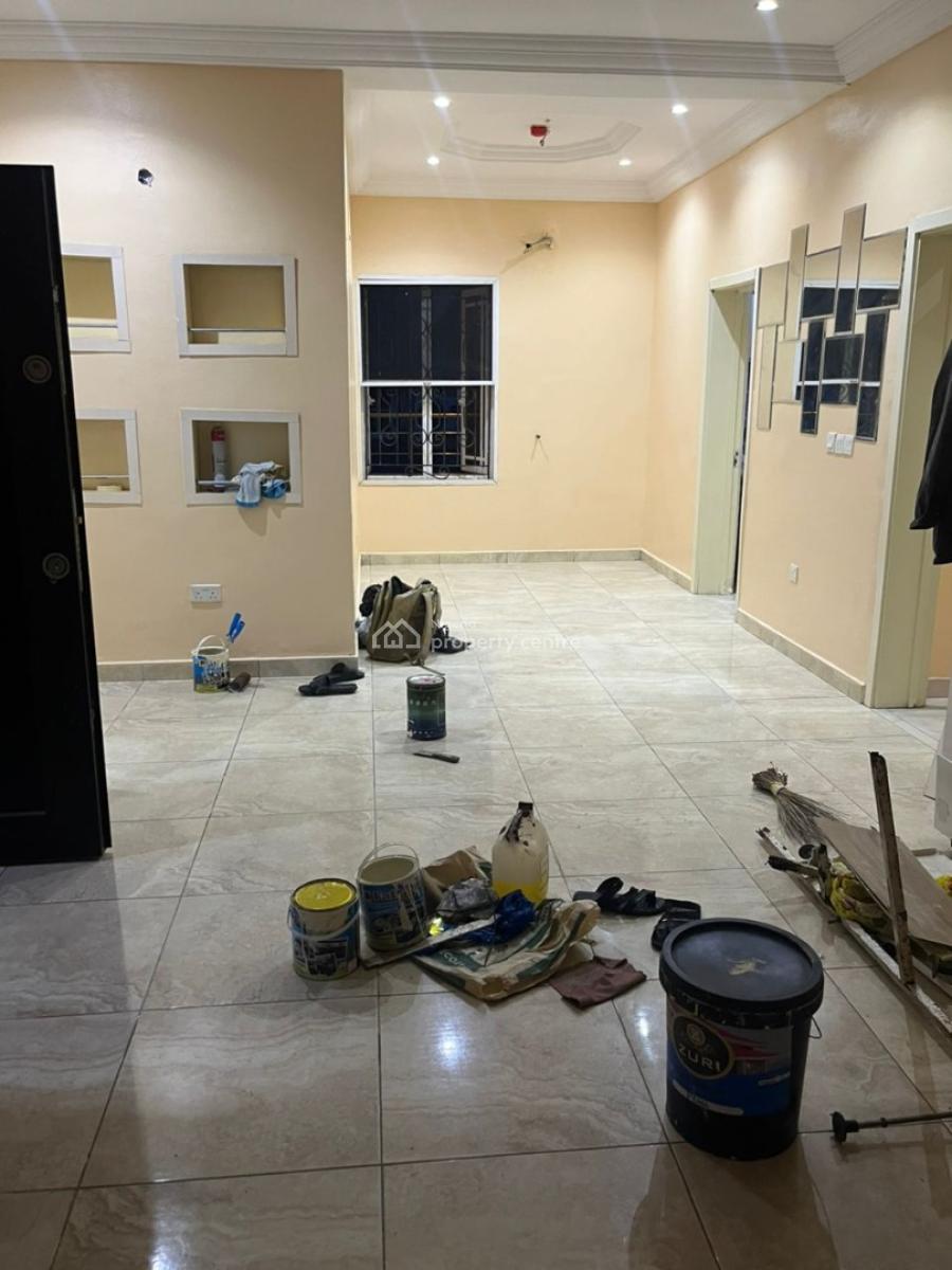 Spacious En-suite Semi Masters Bedroom in Chevron with Shared Luxury, Chevron Axis, Lekki, Lagos, Mini Flat (room and Parlour) for Rent