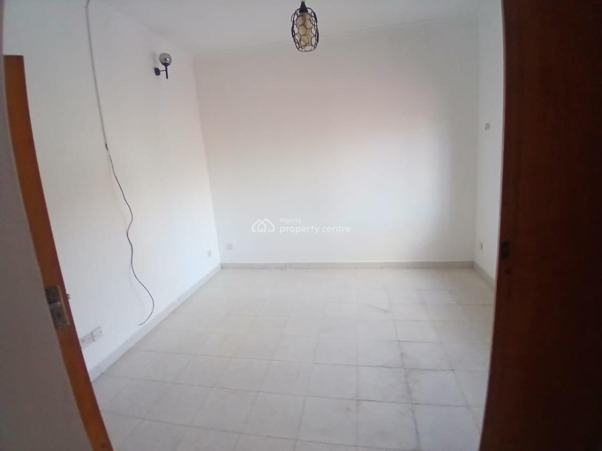 4bedroom Semi Detached House with 1room Boys Quarters, Lekki Phase 1, Lekki Phase 1, Lekki, Lagos, Office Space for Rent