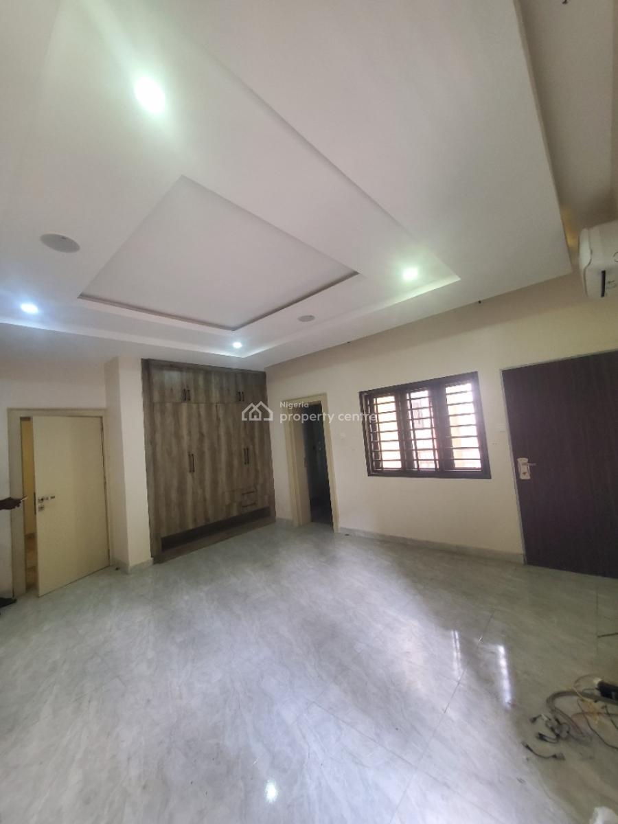 *superluxury Serviced 3bedroom Flat with Bq with Solar Inverter, By Rockview Hotel, Wuse 2, Abuja, Flat / Apartment for Rent
