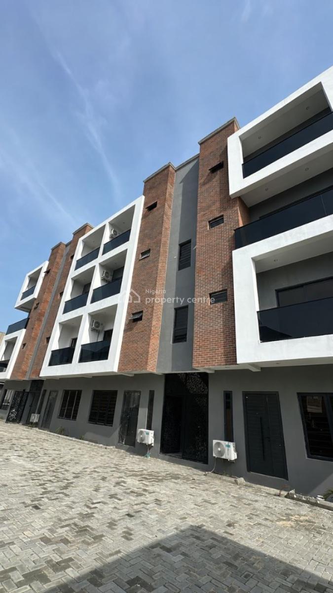 Well-finished 3 Bedroom Maisonette with Bq, Adebisi Ogunniyi Crescent, Lekki Phase 1, Lekki, Lagos, Flat / Apartment for Sale