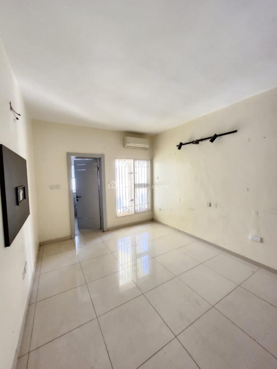 4 Bedroom Terrace Duplex, Off Admiralty Way, Lekki Phase 1, Lekki, Lagos, Terraced Duplex for Rent