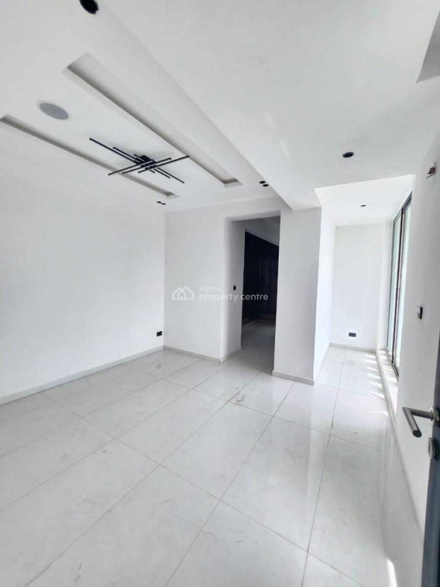 Contemporary 5 Bedroom Semi-detached Duplex, Cowrie Creek Estate, Ikate, Lekki, Lagos, Semi-detached Duplex for Sale