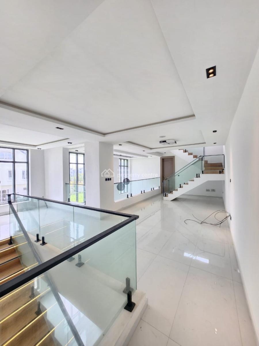 Contemporary 5 Bedroom Semi-detached Duplex, Cowrie Creek Estate, Ikate, Lekki, Lagos, Semi-detached Duplex for Sale