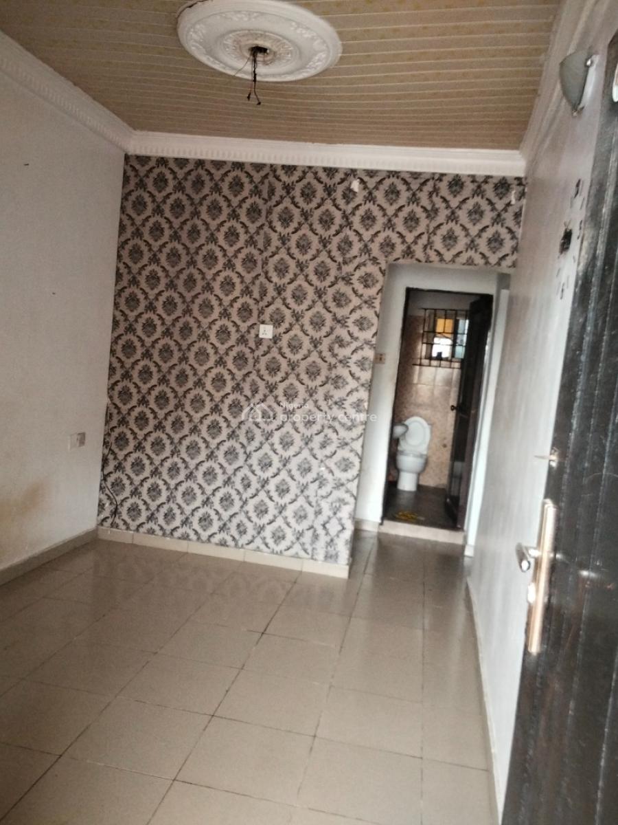 1 Bedroom Mini Flat, The Road Beside Blenco Super Market, Ilasan, Lekki, Lagos, Mini Flat (room and Parlour) for Rent