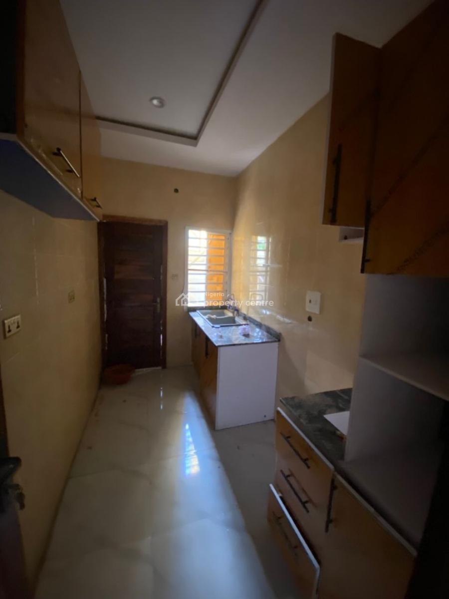 2 Bedroom, Ologolo, Lekki, Lagos, Flat / Apartment for Rent