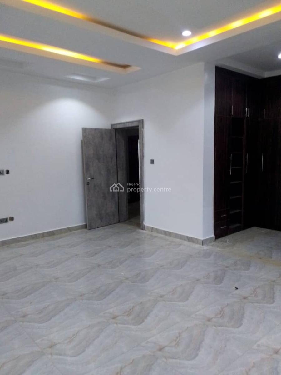 Experience Comfort and Elegance in This Spacious 4-bedroom Duplex Desi, Asokoro District, Abuja, Detached Duplex for Rent