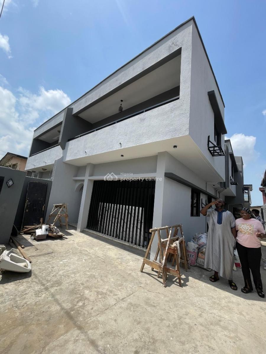 4 Bedroom Duplex with 2 Bqs, Off Adelabu Surulere, Adelabu, Surulere, Lagos, Semi-detached Duplex for Rent