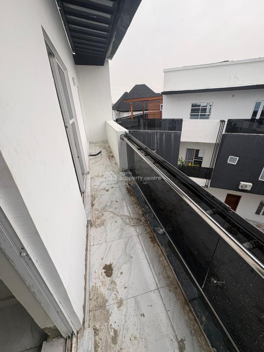 Luxurious Newly Built  2bedroom Penthouse Very Spacious, Ikota Gra Lekki Lagos State, Lekki, Lagos, Flat / Apartment for Sale