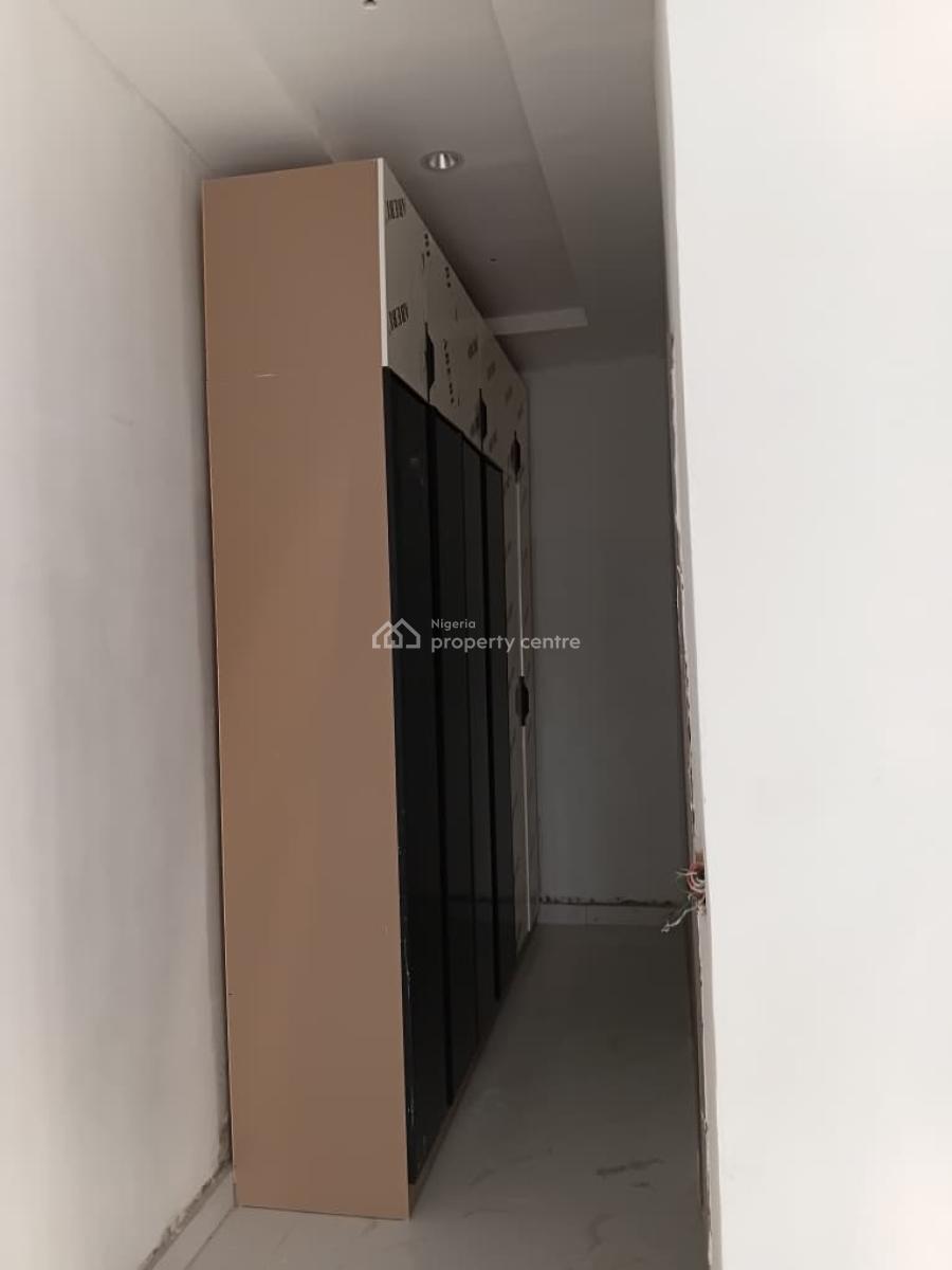 3 Bedroom Flat and Bq (all Ensuite), Ikeja Gra, Ikeja, Lagos, Flat / Apartment for Sale