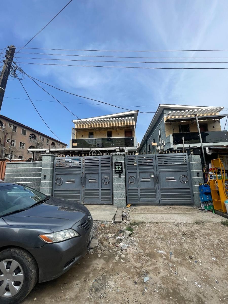 Clean & Relatively New 2 Bedroom Flat, Off Karounwi Via Odudua Surulere, Kilo, Surulere, Lagos, House for Rent