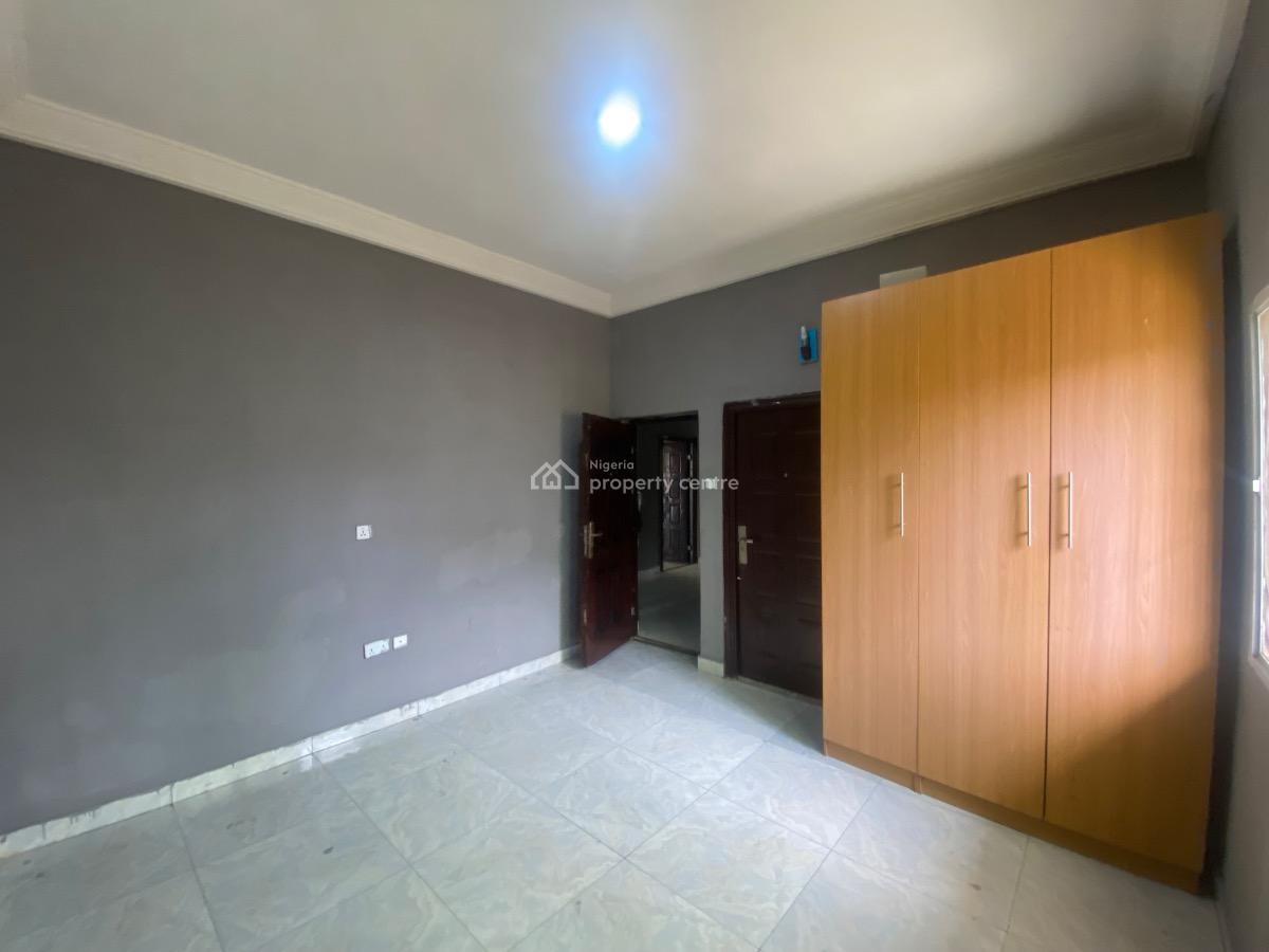 Spacious 3 Bedroom, Silverland Estate, Sangotedo, Ajah, Lagos, Flat / Apartment for Rent