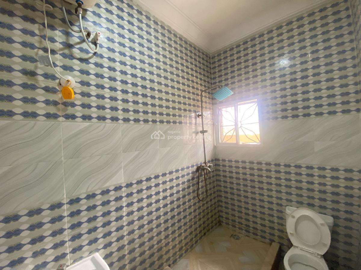 Spacious 3 Bedroom, Silverland Estate, Sangotedo, Ajah, Lagos, Flat / Apartment for Rent