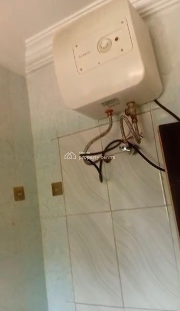 a  Well Maintained 3 Bedroom Flat with Spacious Kitchen, Adeniyi Jones, Ikeja, Lagos, Flat / Apartment for Rent