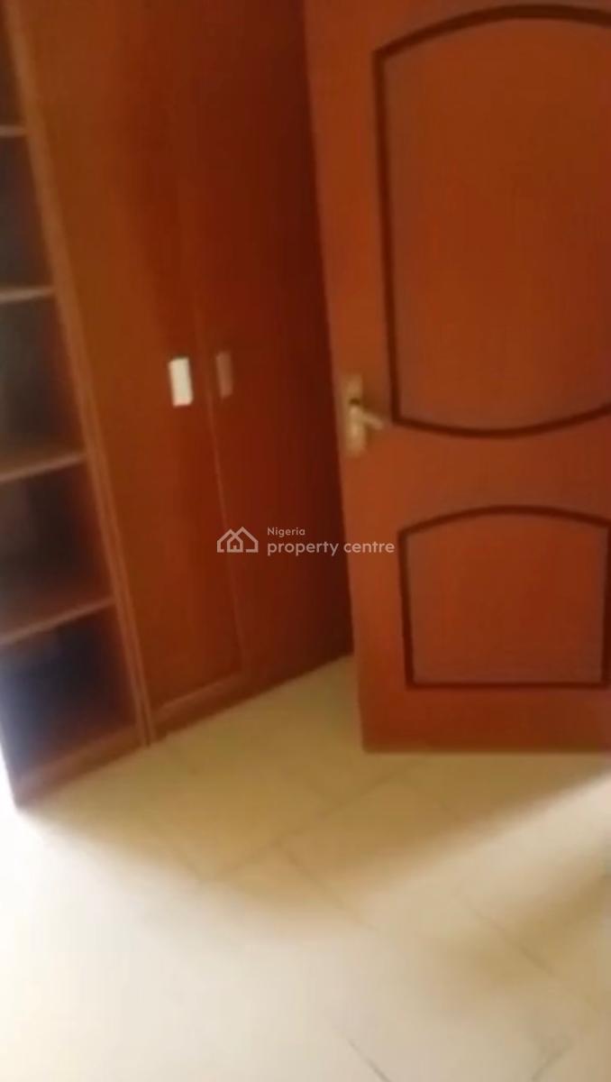a  Well Maintained 3 Bedroom Flat with Spacious Kitchen, Adeniyi Jones, Ikeja, Lagos, Flat / Apartment for Rent