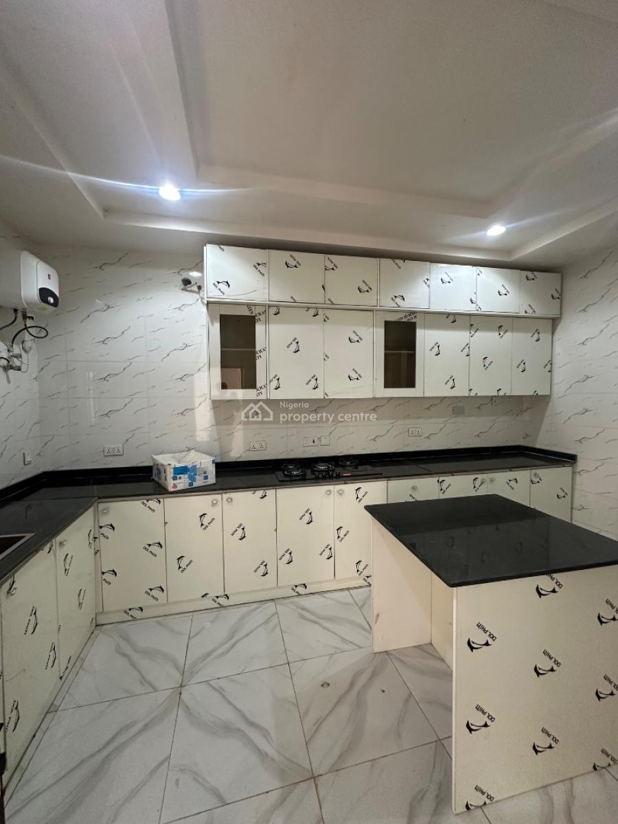 5-bed Duplex @ Wuye  Massive Compound Luxury Finishing, Wuye District, Wuye, Abuja, Semi-detached Duplex for Rent