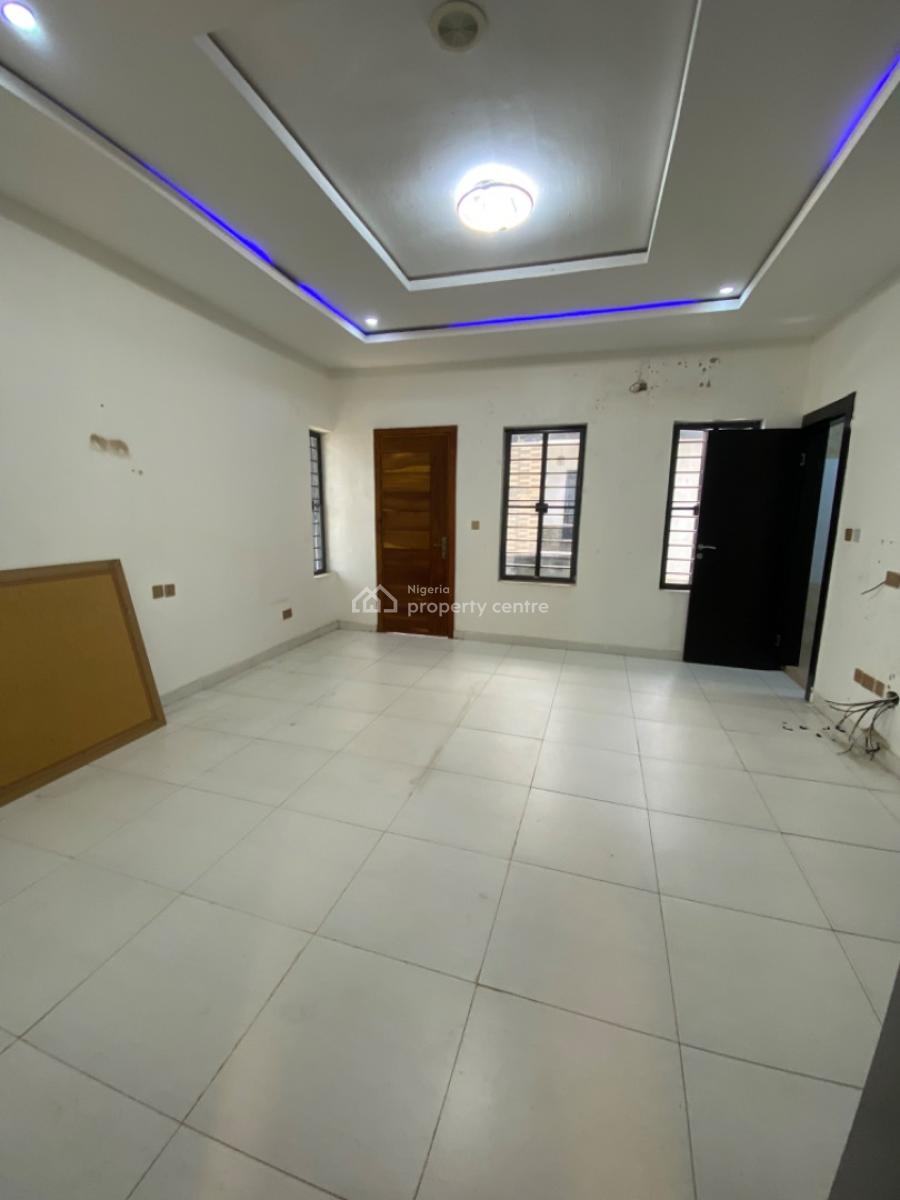 Serviced 4 Bedrooms Terrace Duplex, Gated Estate,call to Access Estate, Vgc, Lekki, Lagos, Terraced Duplex for Rent