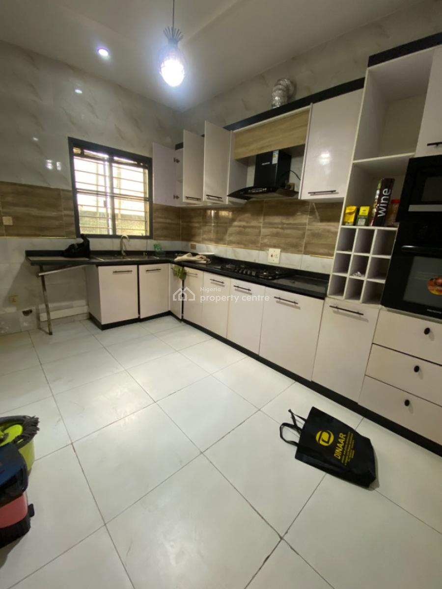 Serviced 4 Bedrooms Terrace Duplex, Gated Estate,call to Access Estate, Vgc, Lekki, Lagos, Terraced Duplex for Rent