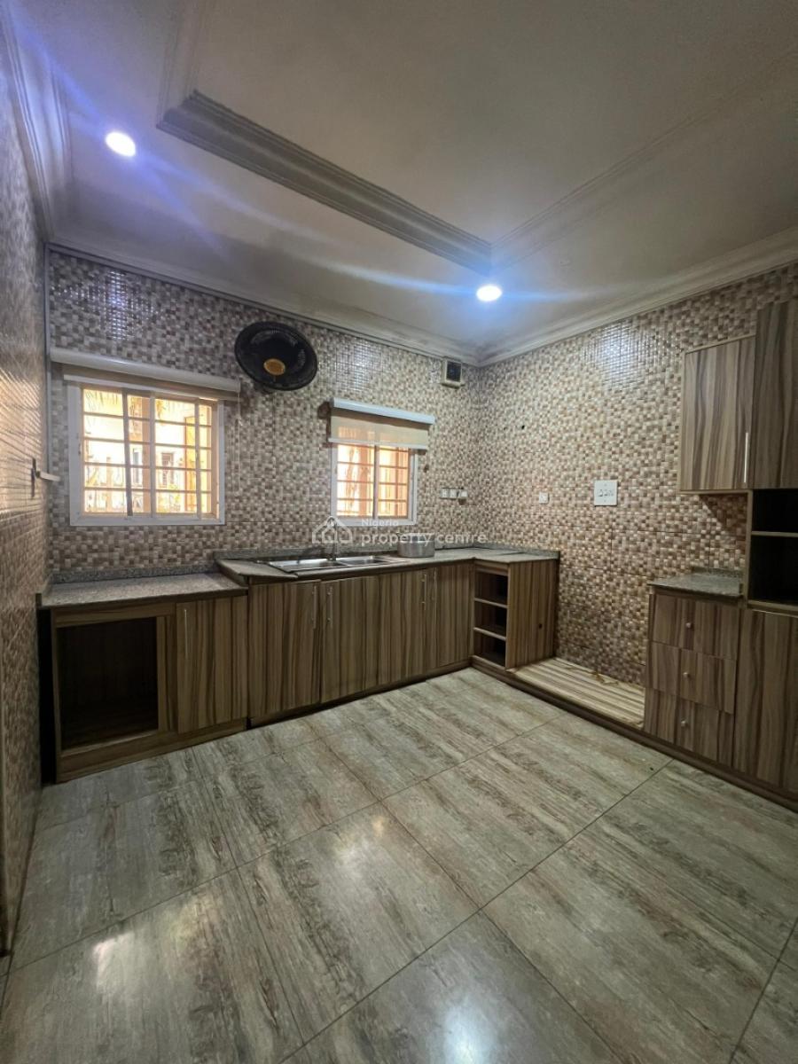 a Furnished 3 Bedroom Terraced Duplex with a Bq, Jabi, Abuja, House for Rent