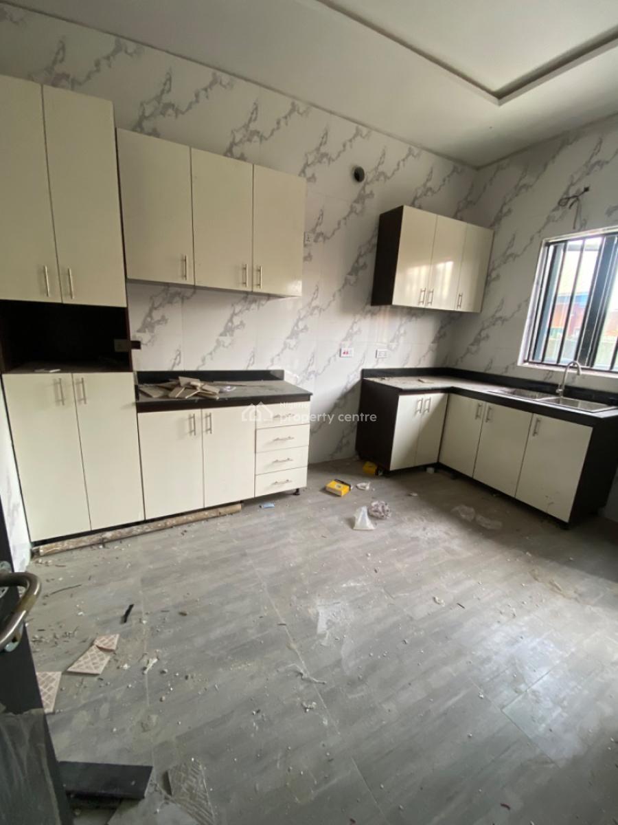Bran New 3 Bedrooms Upstairs and Downstairs with Bq, Ajah ,by Abraham Adesanya Axis,lekki, Ajah, Lagos, Flat / Apartment for Rent