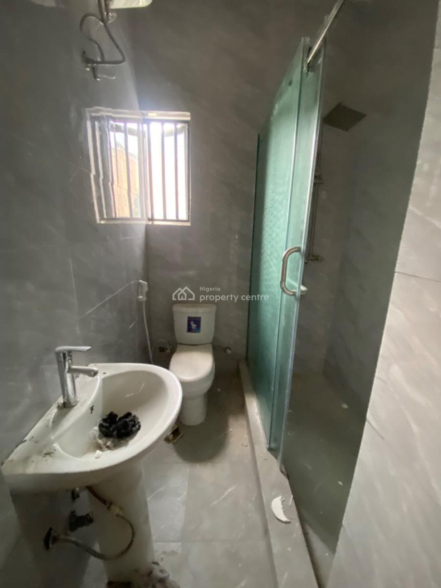 Bran New 3 Bedrooms Upstairs and Downstairs with Bq, Ajah ,by Abraham Adesanya Axis,lekki, Ajah, Lagos, Flat / Apartment for Rent