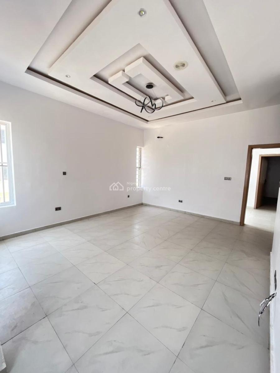 Self Compound 4 Bedroom Semi-detached Duplex with Bq, Ikota, Lekki, Lagos, Semi-detached Duplex for Rent