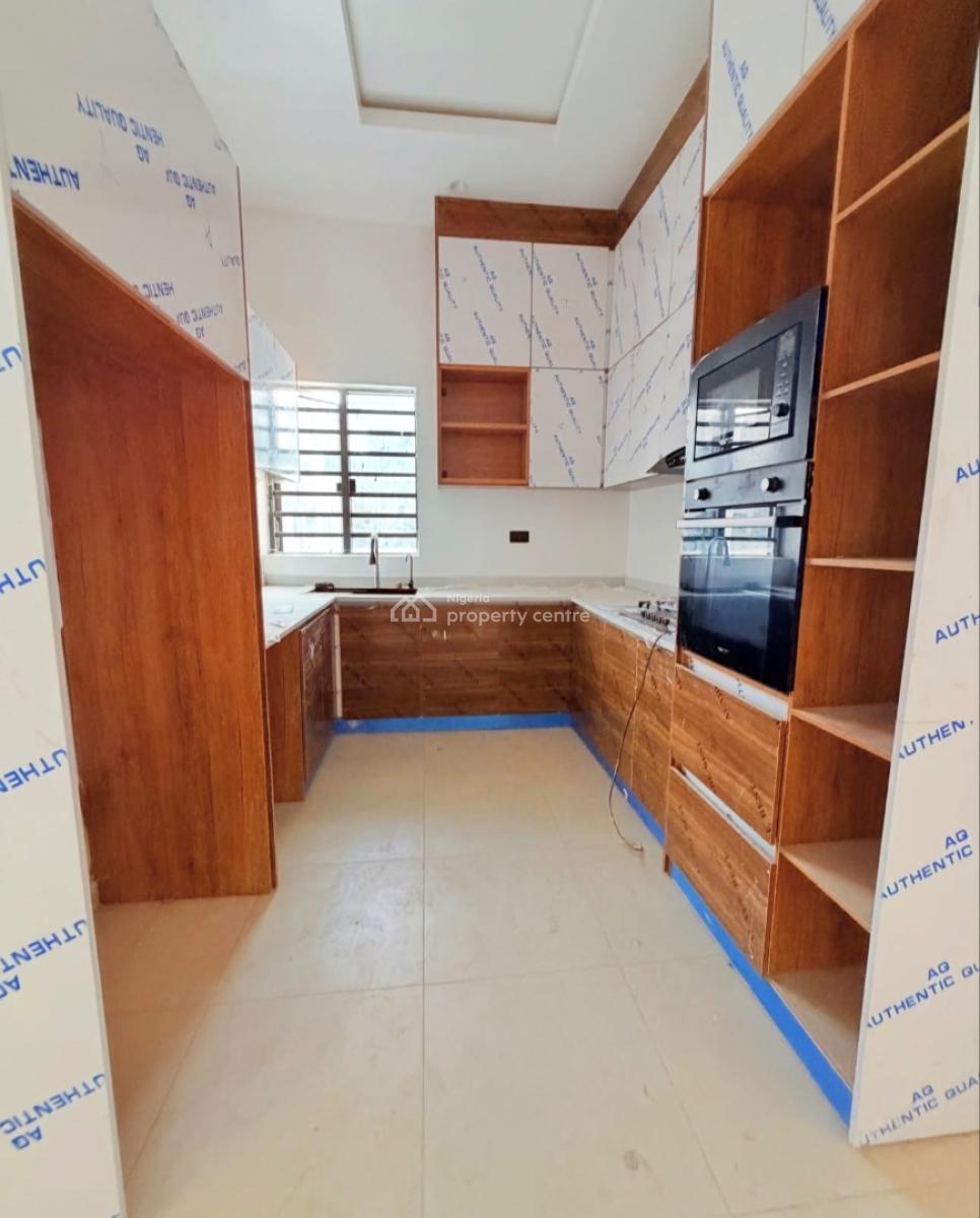Nicely Built 3 Bedroom Apartment with Bq in a Secured Location, Ikeja Gra, Ikeja, Lagos, Block of Flats for Sale