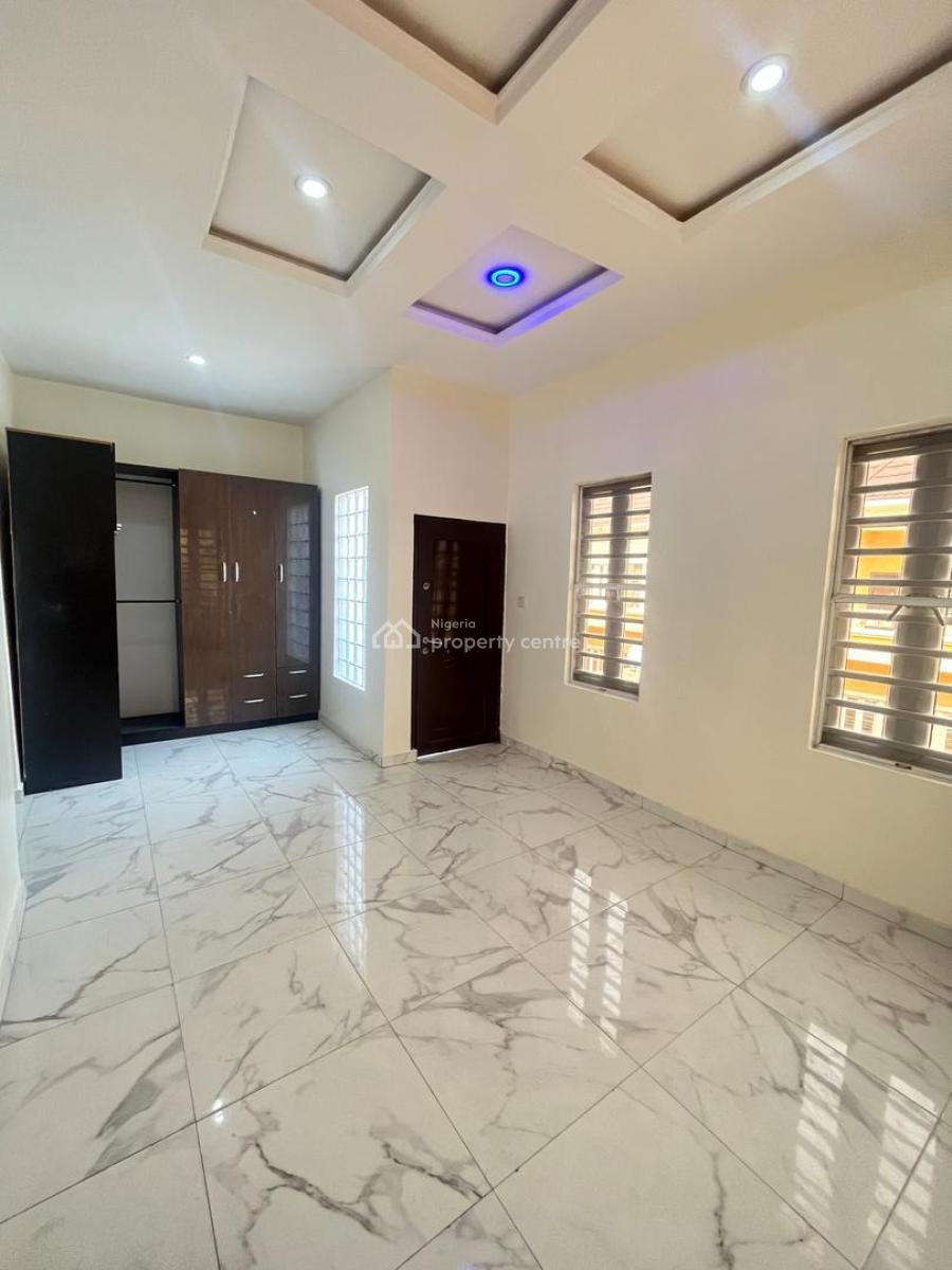 Spacious 5 Bedroom Fully Detached Duplex with Bq in Ologolo, Ologolo, Lekki, Lagos, Detached Duplex for Rent