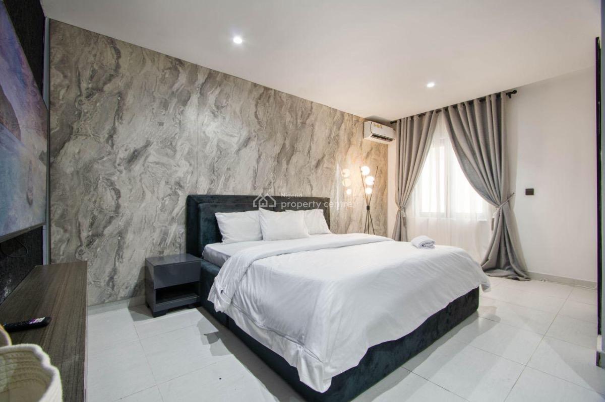 Beautiful 2 Bedroom Maisonette with Top Notch Amenities, Lekki Phase 1, Lekki, Lagos, Flat / Apartment Short Let