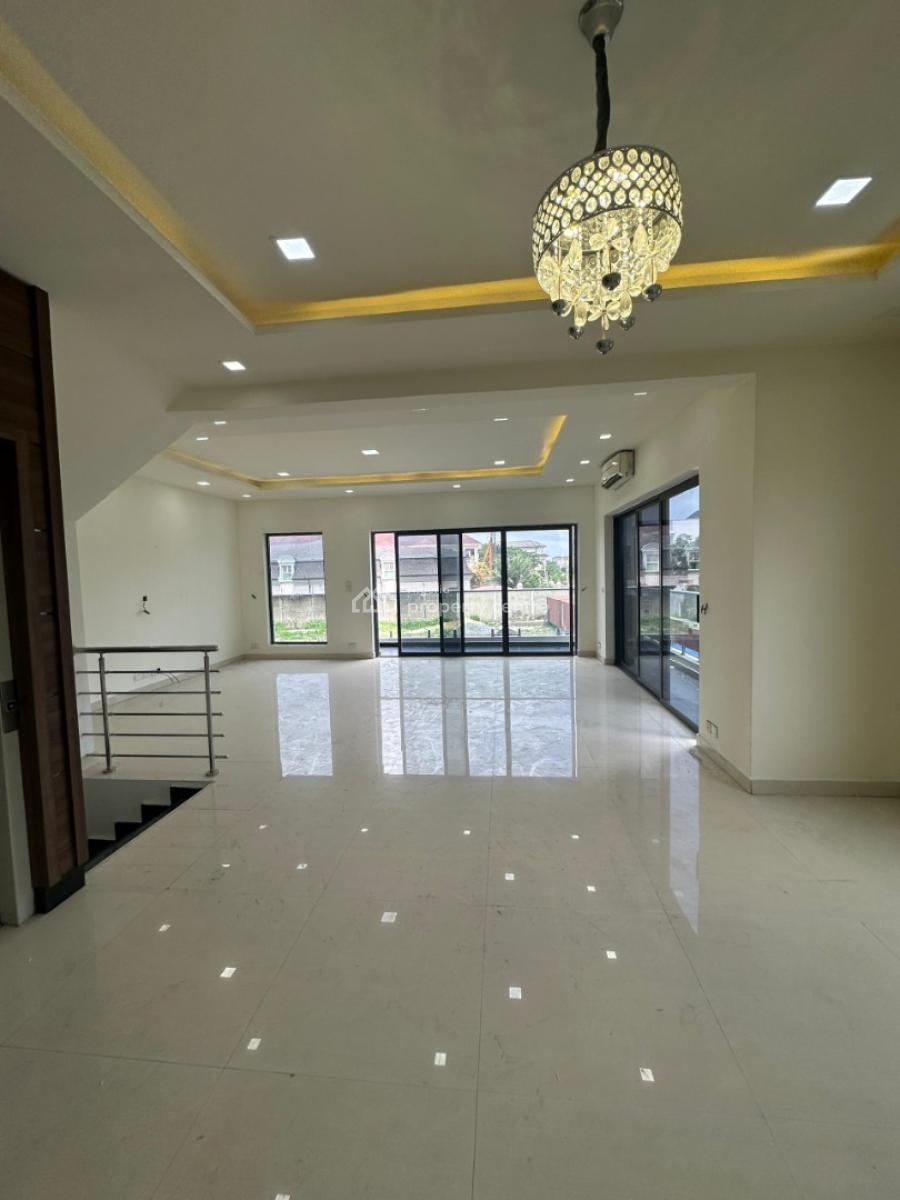 Well Finished Serviced 5 Bedroom Terrace with 2rooms Bq, Old Ikoyi, Ikoyi, Lagos, Terraced Duplex for Sale