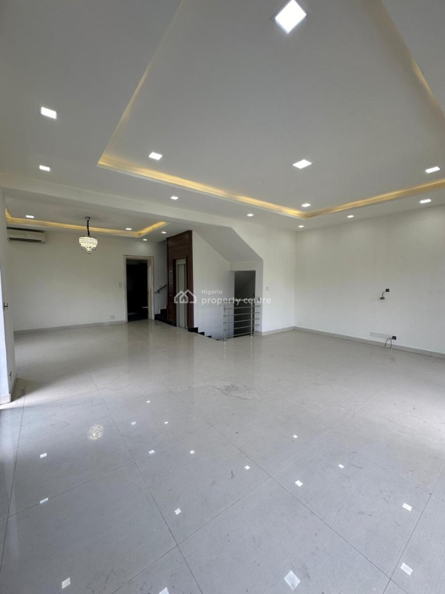 Well Finished Serviced 5 Bedroom Terrace with 2rooms Bq, Old Ikoyi, Ikoyi, Lagos, Terraced Duplex for Sale