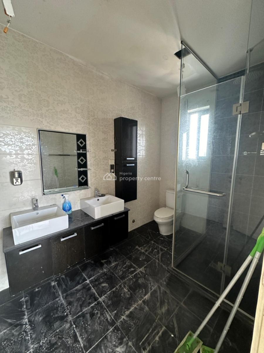 Well Finished Serviced 5 Bedroom Terrace with 2rooms Bq, Old Ikoyi, Ikoyi, Lagos, Terraced Duplex for Sale