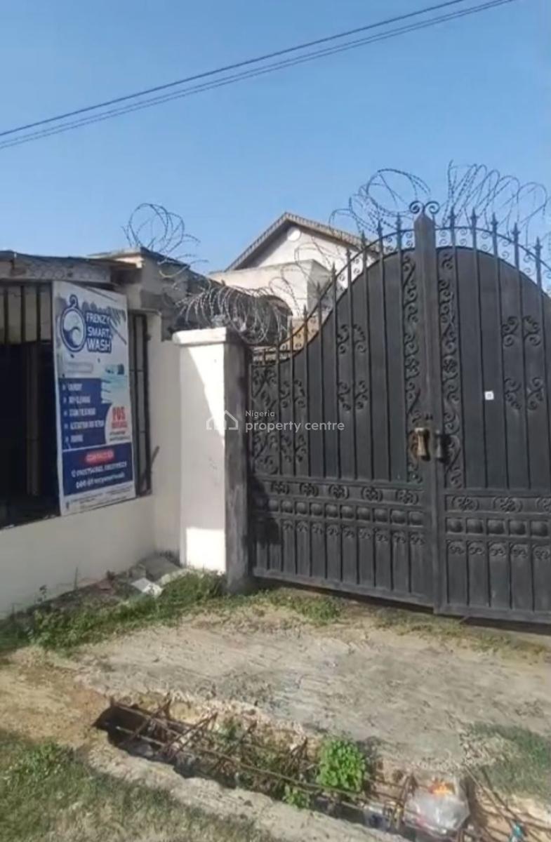 4 Bedroom Fully Detached Duplex with 2 Units of Mini-flat + 3 Shops, Fidiso Estate, Abijo, Lekki, Lagos, House for Sale