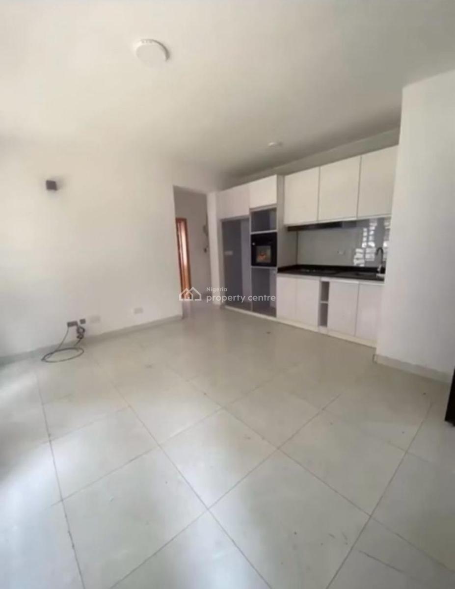 1bedroom Apartment Available, Mobil Road, Lekki, Lagos, Mini Flat (room and Parlour) for Rent