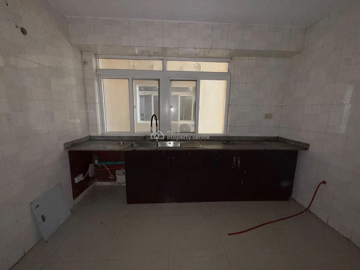 Waterfront 3 Bedroom Apartment, Lekki Phase 1, Lekki, Lagos, Flat / Apartment for Rent