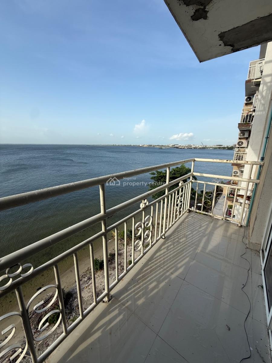 Waterfront 3 Bedroom Apartment, Lekki Phase 1, Lekki, Lagos, Flat / Apartment for Rent
