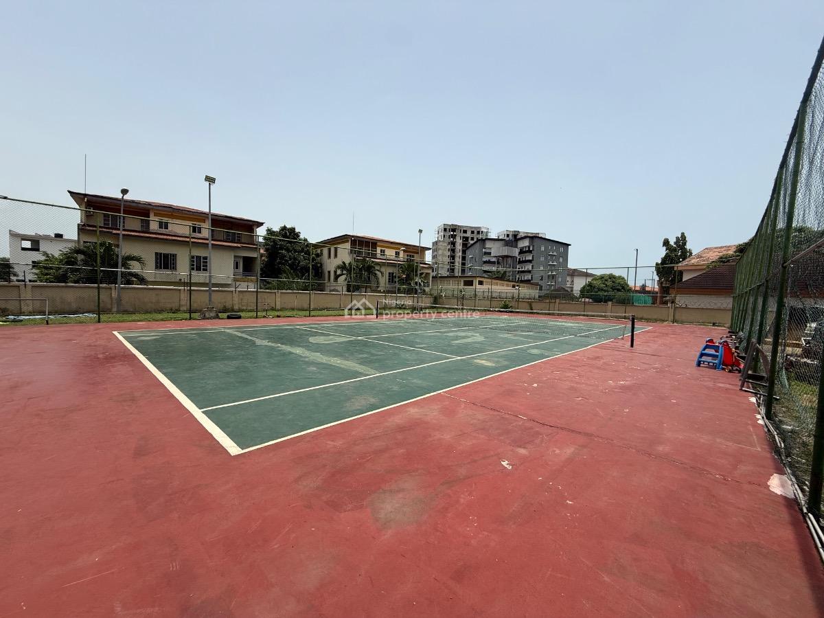 Waterfront 3 Bedroom Apartment, Lekki Phase 1, Lekki, Lagos, Flat / Apartment for Rent