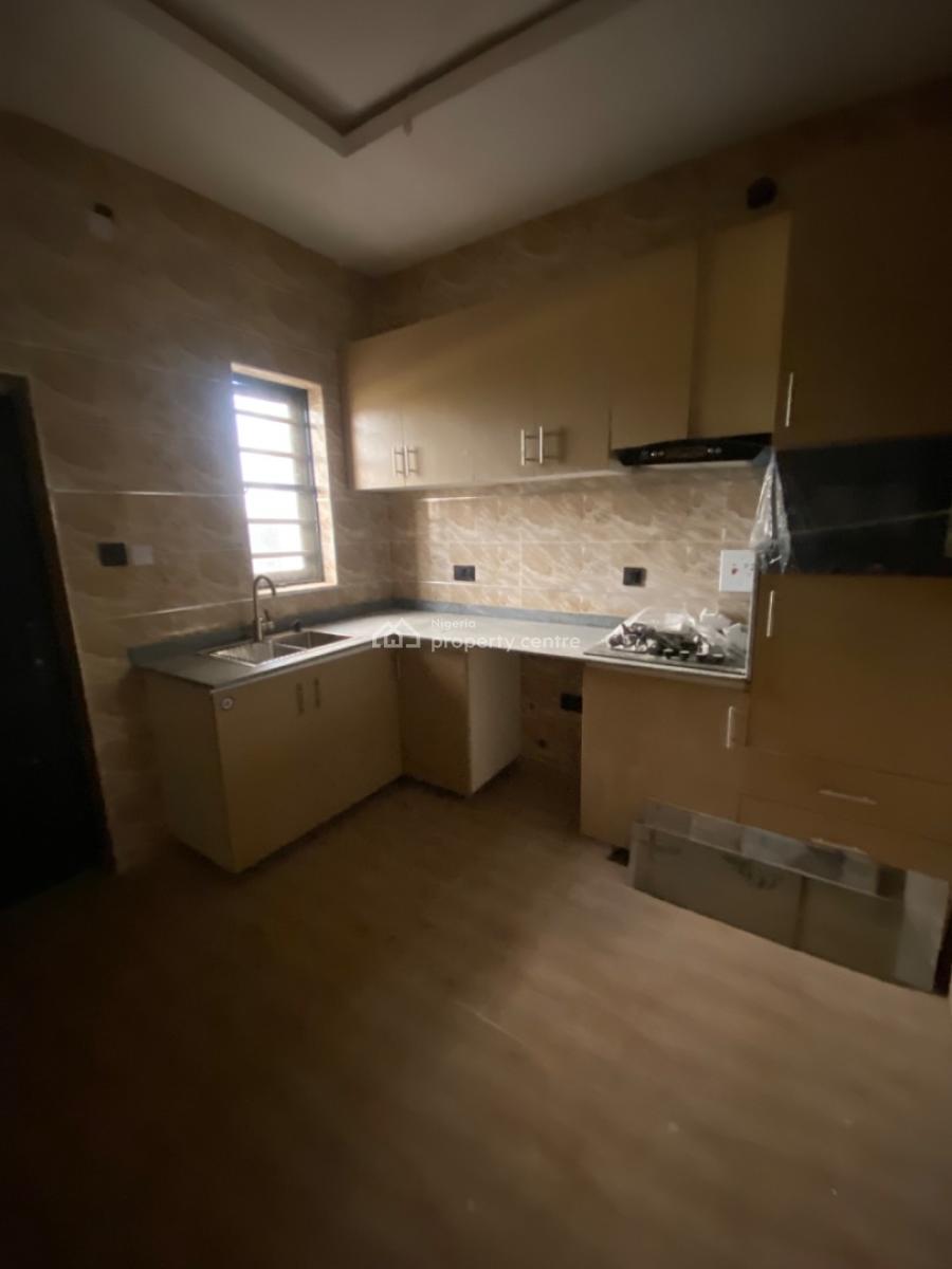 Luxury 2 Bedrooms Apartments with a Swimming Pool, Lekki Phase 2 ,by Abraham Adesanya Ajah ,lekki Lagos Nigeria,phase 2, Ajah, Lagos, Flat / Apartment for Sale