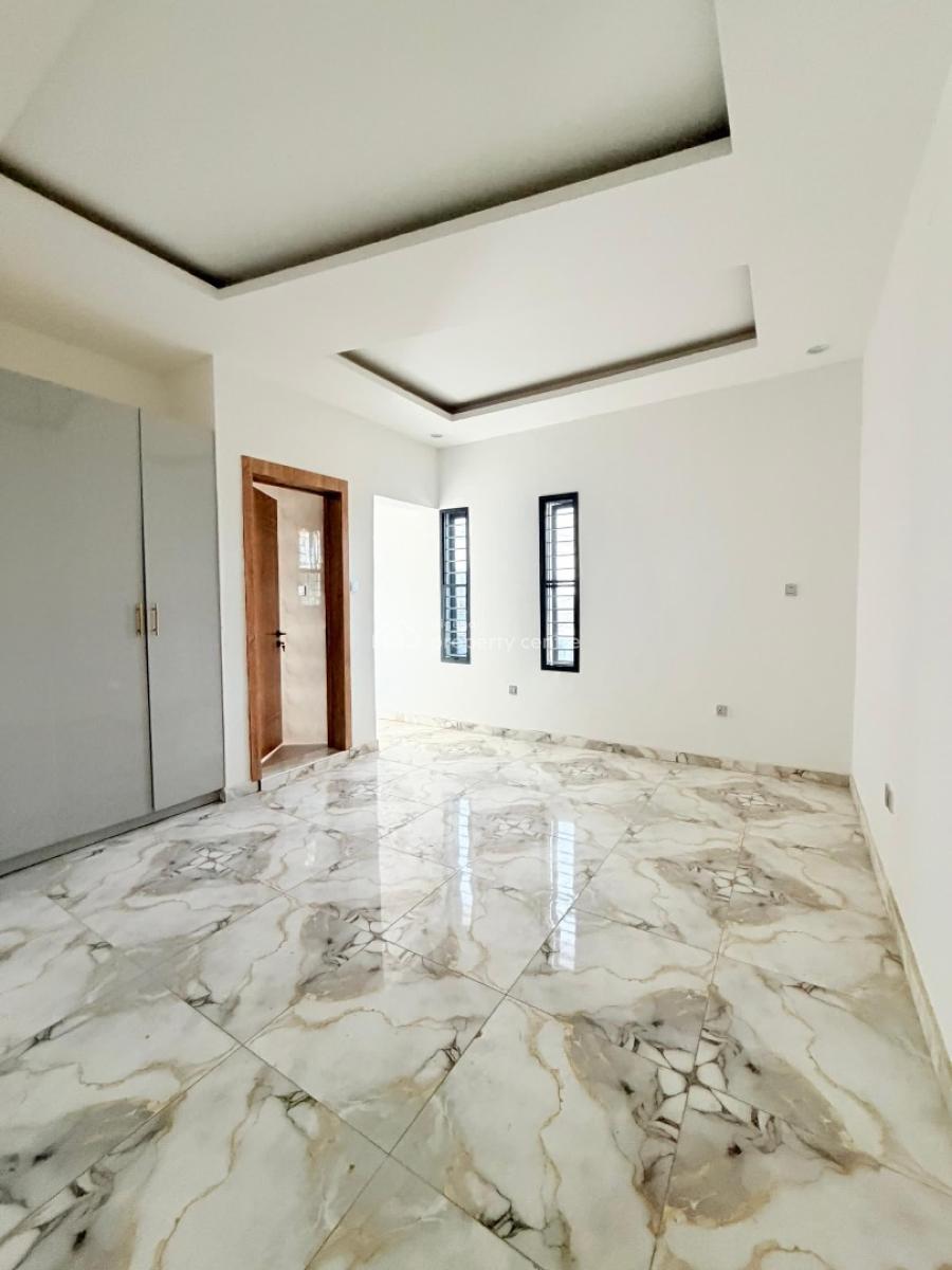 4 Bedroom Semi Detached Duplex at Magodo Phase 2, Gra Phase 2, Magodo, Lagos, Semi-detached Duplex for Sale