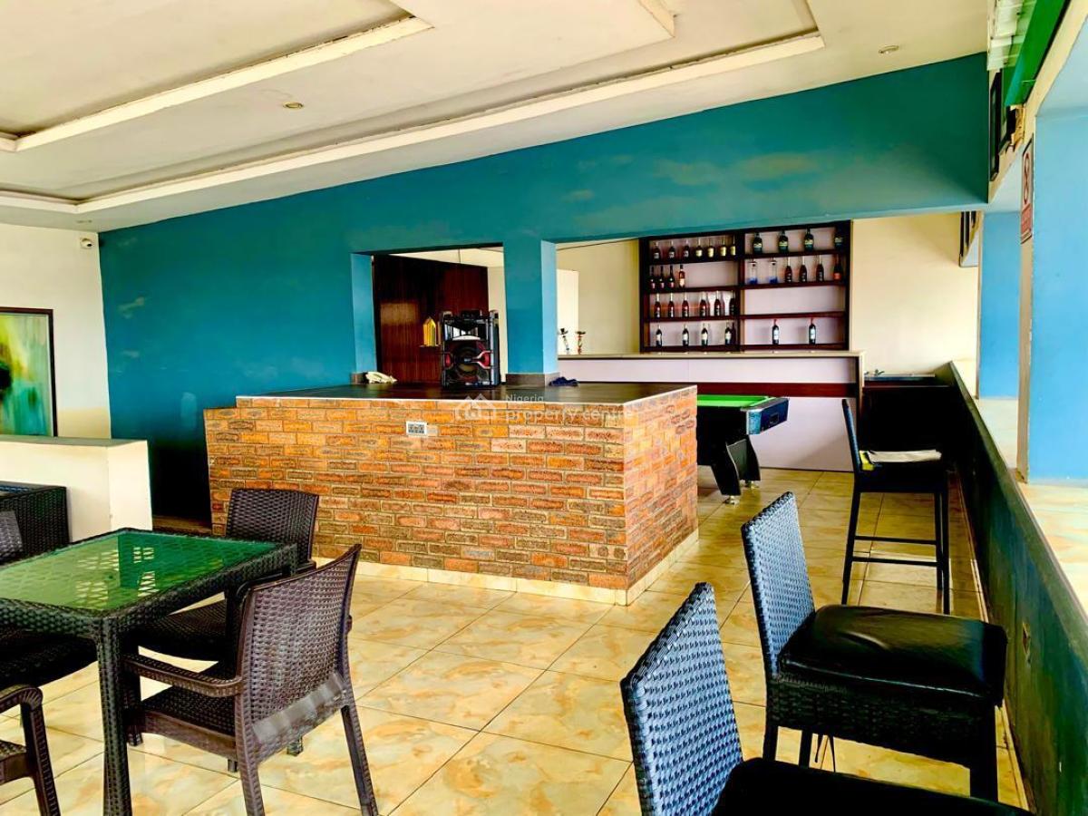 Luxury 1 Bedroom Apartment  with Outdoor Activities., Ajah, Lagos, Mini Flat (room and Parlour) Short Let