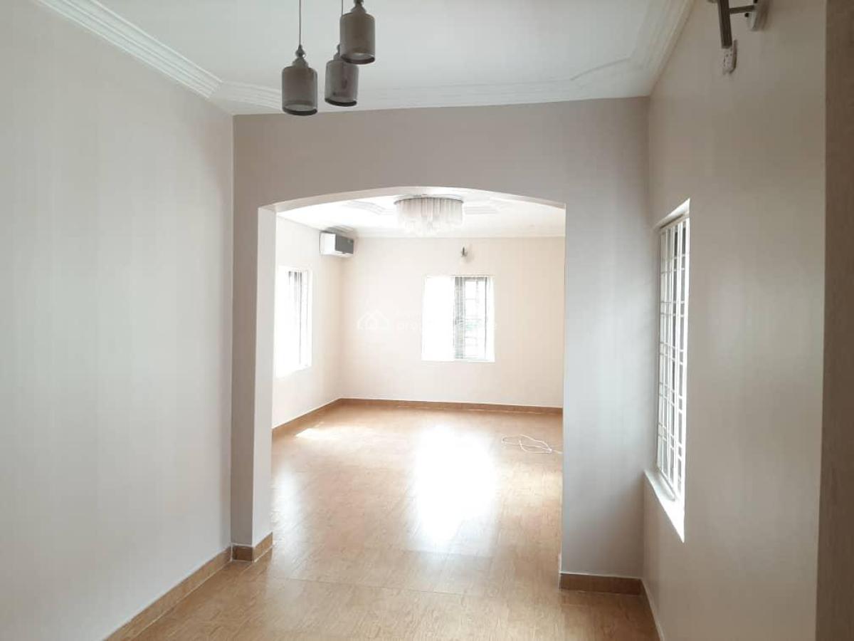 a Well Built 4bedrooms Terrace Dublex with 1room Bq, Katampe Extension, Katampe Extension, Katampe, Abuja, Terraced Duplex for Rent