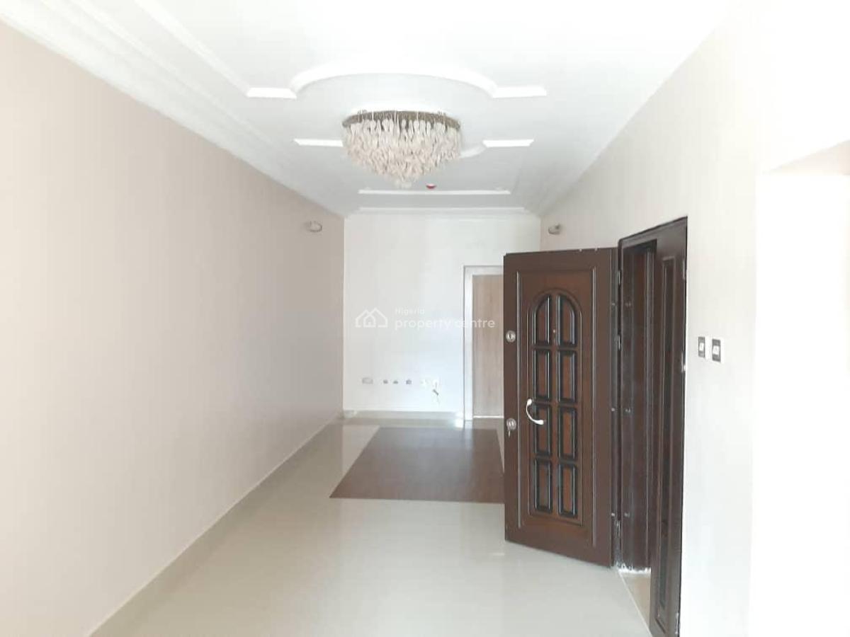a Well Built 4bedrooms Terrace Dublex with 1room Bq, Katampe Extension, Katampe Extension, Katampe, Abuja, Terraced Duplex for Rent