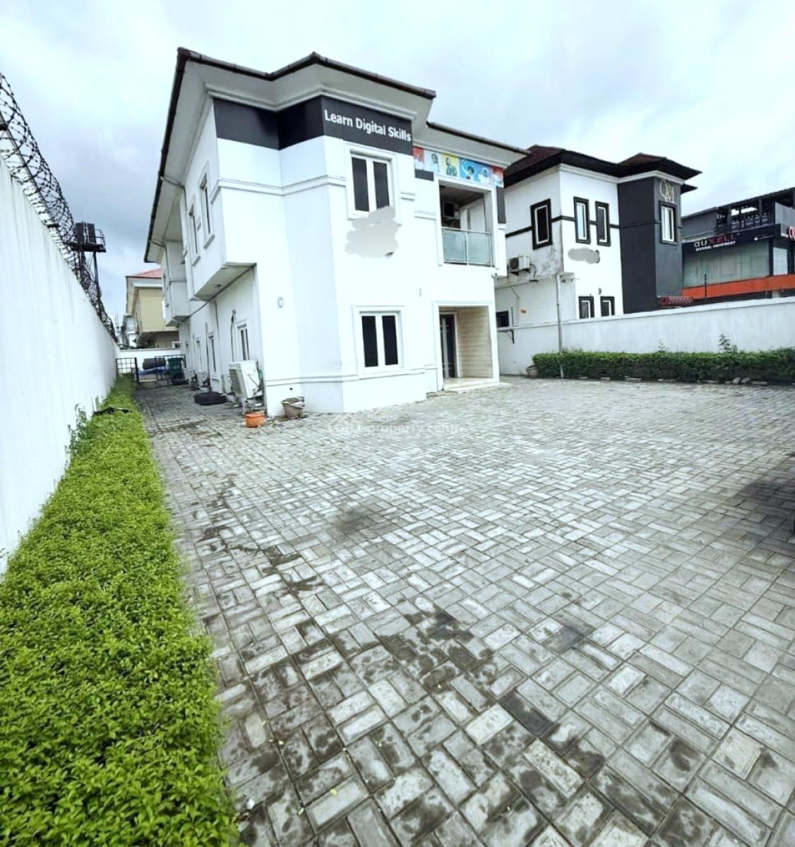 Commercial 5 Bedroom Detached, Lekki Phase 1, Lekki, Lagos, Office Space for Sale